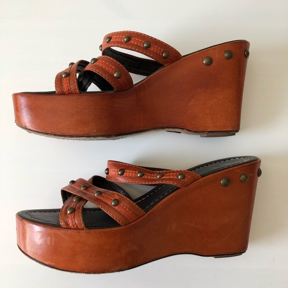 J Vincent Tan Leather Wedges w/ brass rivet detail